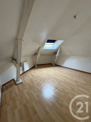 location Appartement - 4 pièce(s) - 57 m² Montdidier (80500)