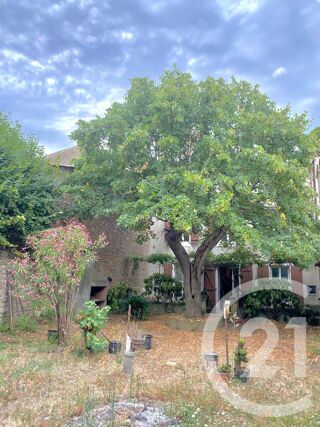  Maison  vendre 6 pices 344 m