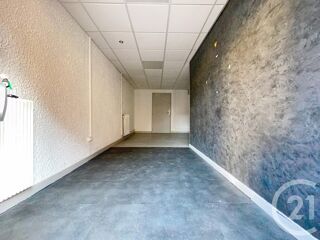  Appartement � louer 5 pi�ces 84 m�