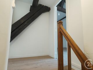  Appartement � louer 2 pi�ces 77 m�