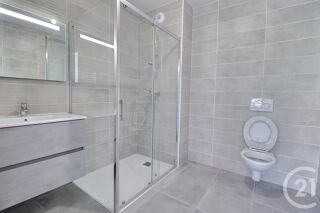  Appartement à louer 1 pièce 32 m²