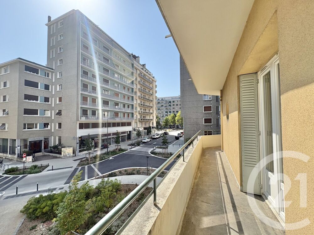 location Appartement - 3 pièce(s) - 94 m² Grenoble (38000)