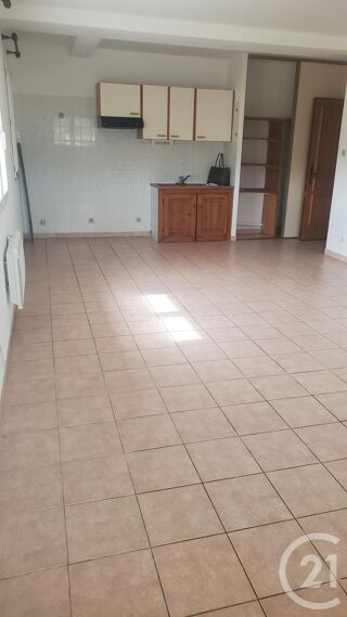  Appartement à louer 2 pièces 38 m²