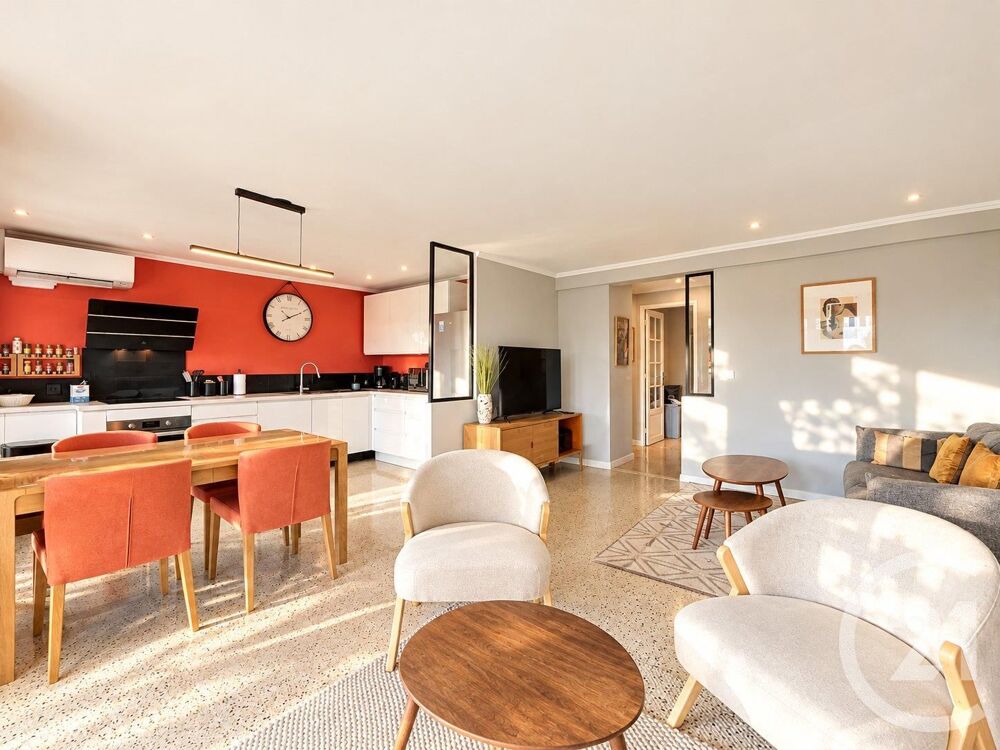 vente Appartement - 4 pièce(s) - 80 m² Juan Les Pins (06160)