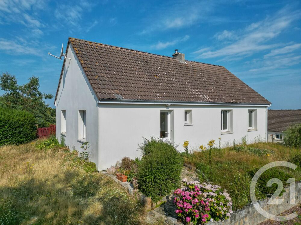 Nichée au c½ur d'un hameau paisible de la commune des Mo....