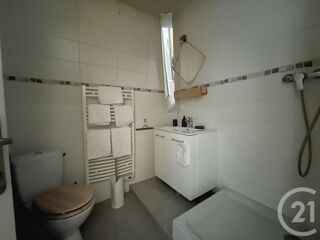  Appartement à louer 1 pièce 21 m²