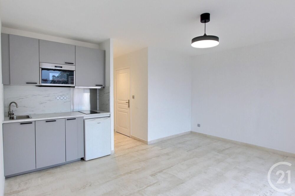 location Appartement - 1 pièce(s) - 27 m² Cap-d'Ail (06320)