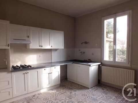   Location Maison Maison - 6 pièce(s) - 152 m²