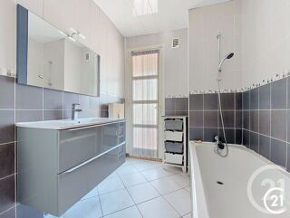  Appartement à vendre 6 pièces 133 m²