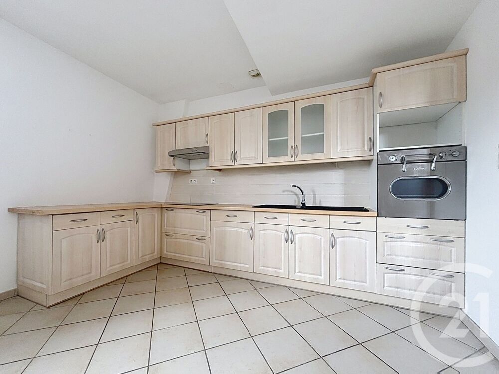 location Appartement - 3 pièce(s) - 59 m² Luxeuil-les-Bains (70300)