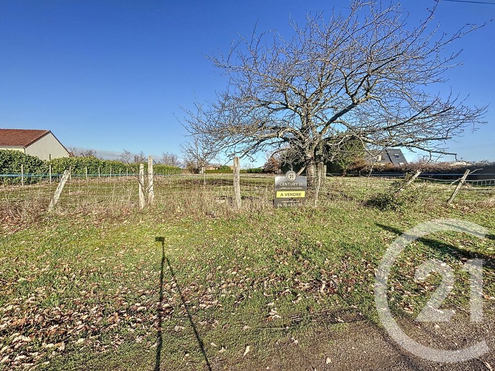 vente Terrain - 3676 m² Monétay-sur-Allier (03500)