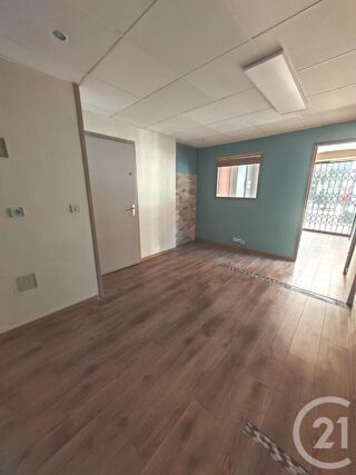  Appartement à louer 2 pièces 25 m²