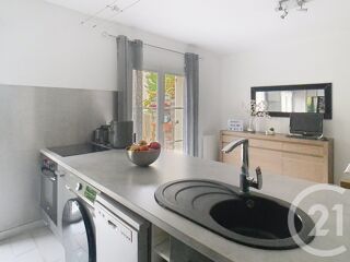  Appartement à louer 3 pièces 59 m²