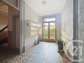  Appartement à louer 3 pièces 44 m²