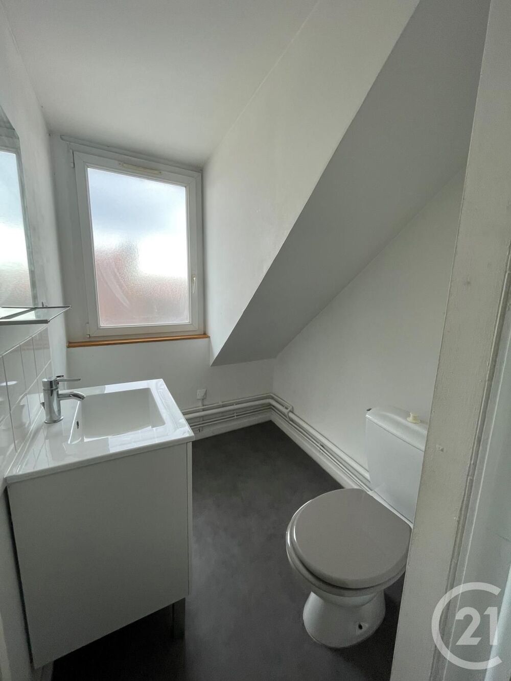 location Appartement - 3 pièce(s) - 25 m² Calais (62100)