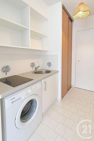  Appartement à louer 1 pièce 18 m²