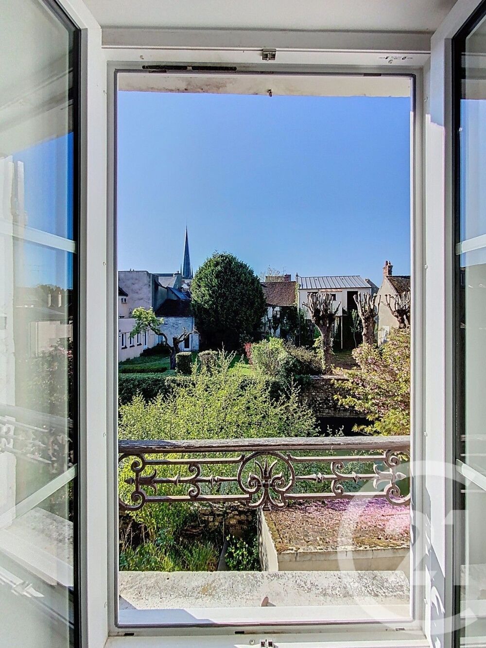 location Appartement - 3 pièce(s) - 49 m² Nemours (77140)