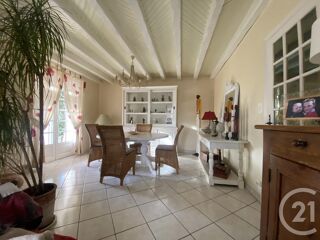  Maison � vendre 8 pi�ces 251 m�