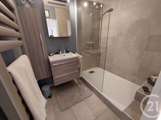  Appartement � vendre 3 pi�ces 77 m�