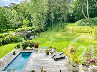  Maison � vendre 7 pi�ces 255 m�