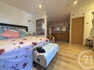  Maison � vendre 6 pi�ces 220 m�