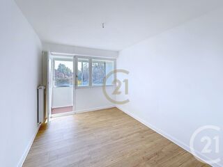  Appartement à vendre 4 pièces 83 m²