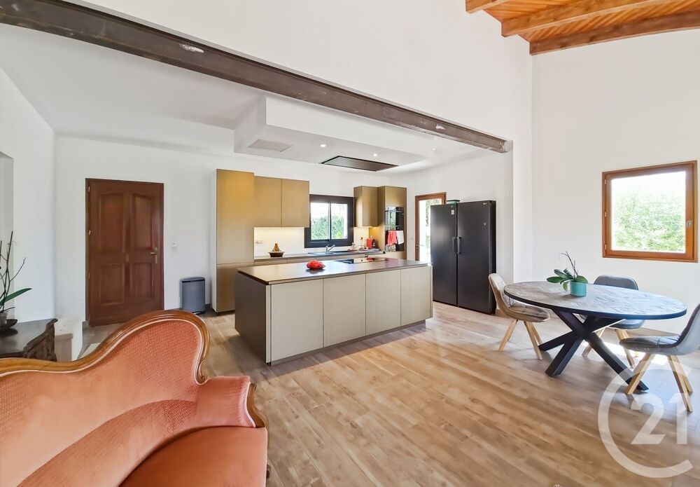 à vendre  Maison Lumio (20260)