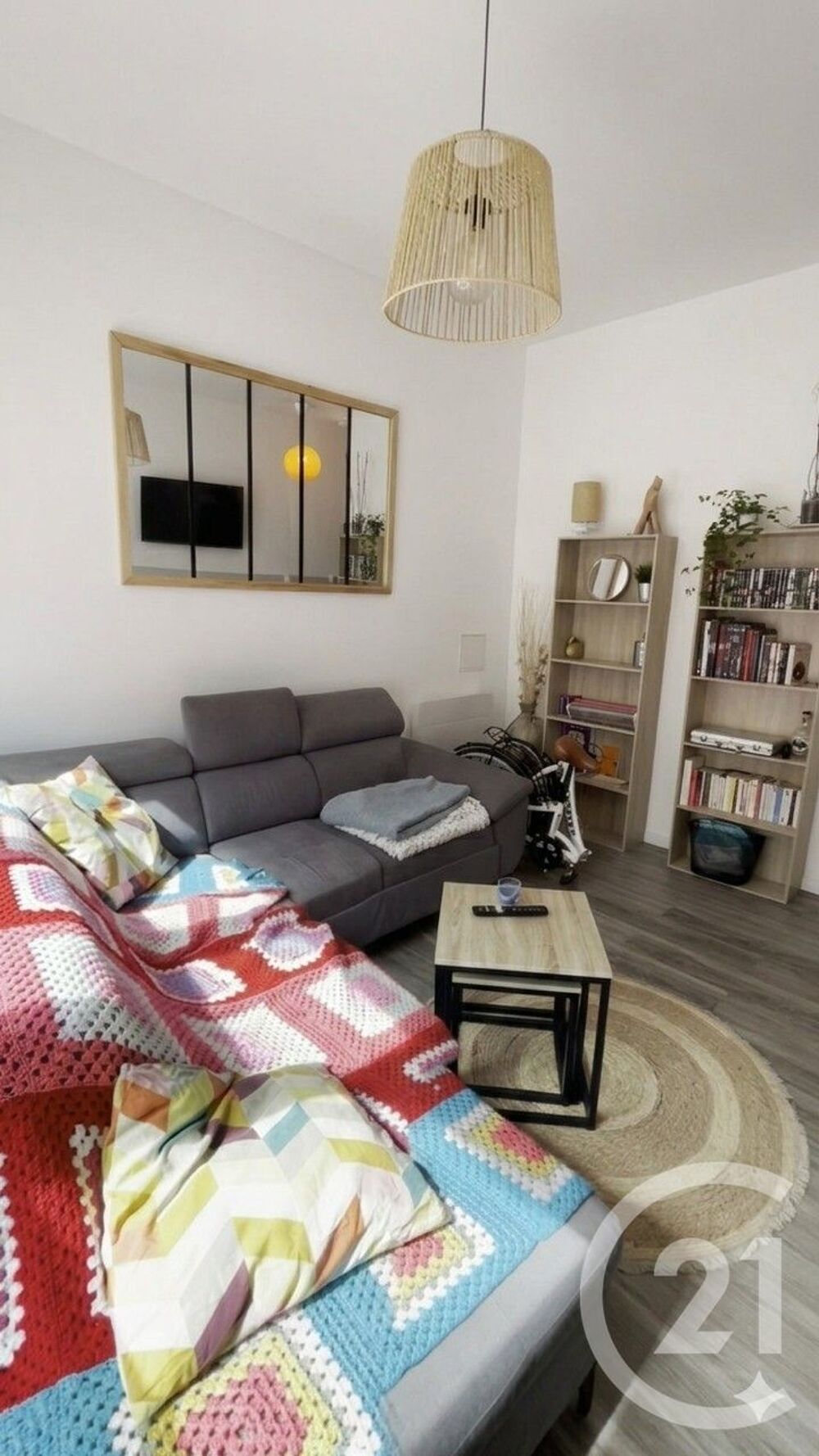 GARANTIE VISALE ACCEPTEE CHAMBRE DANS UNE MAIS....