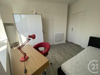  Appartement à louer 1 pièce 73 m²