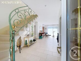  Maison � vendre 10 pi�ces 520 m�