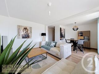  Appartement à louer 3 pièces 101 m²