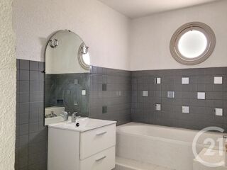  Appartement � louer 2 pi�ces 53 m�