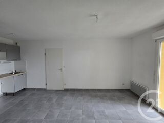  Appartement à louer 2 pièces 37 m²
