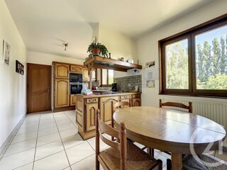  Maison � vendre 8 pi�ces 320 m�