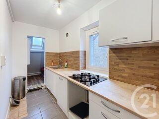  Appartement à louer 2 pièces 46 m²