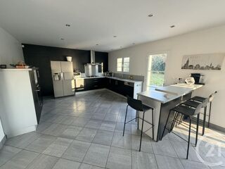  Maison � vendre 9 pi�ces 314 m�