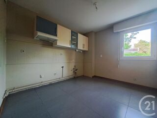 vente Appartement - 4 pièce(s) - 83 m² Vannes (56000)
