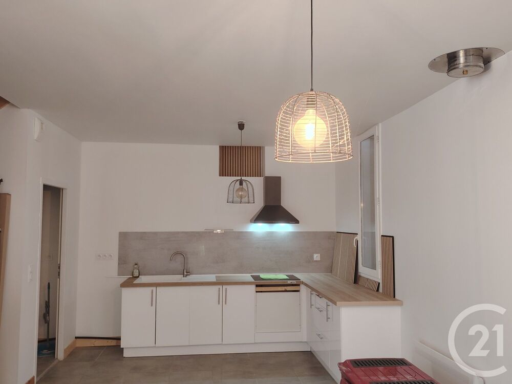location Maison - 3 pièce(s) - 66 m² Preignac (33210)