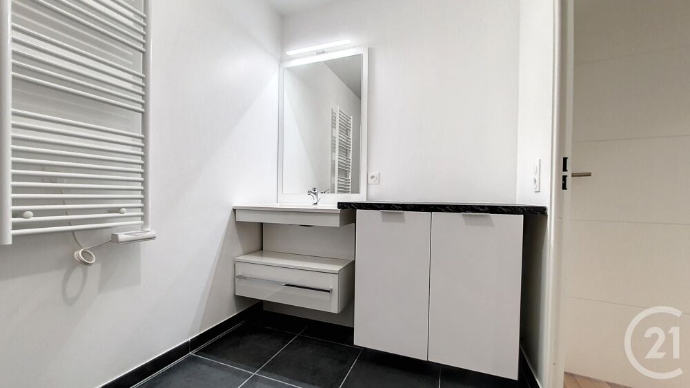 location Appartement - 3 pièce(s) - 62 m² Colombes (92700)