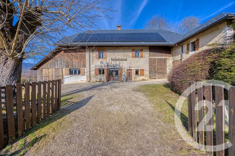   Vente Maison Maison - 8 pi�ce(s) - 215 m�