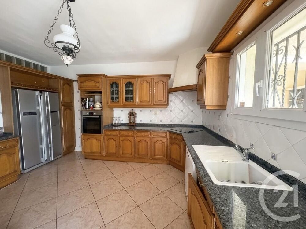 vente Maison - 7 pièce(s) - 179 m² Perpignan (66000)