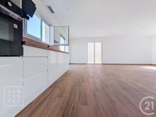  Maison à louer 5 pièces 109 m²