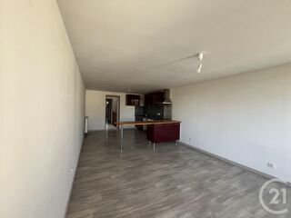  Maison à louer 5 pièces 157 m² Vielmur sur agout