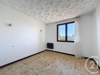  Maison � vendre 4 pi�ces 180 m�