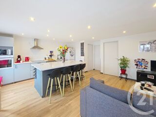  Maison � vendre 5 pi�ces 212 m�