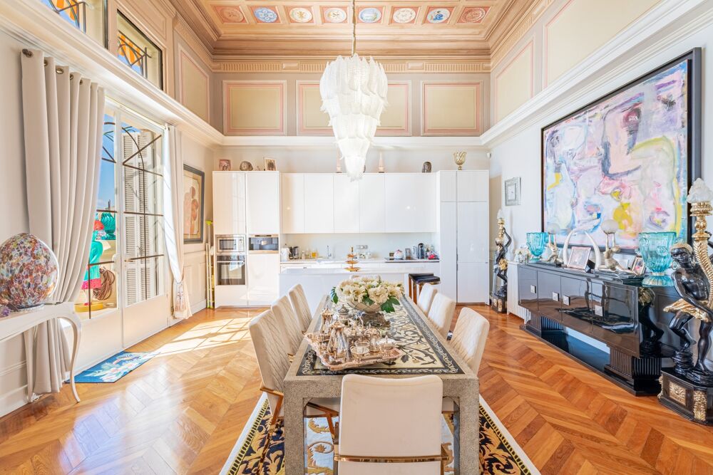 vente Appartement - 6 pièce(s) - 193 m² Nice (06300)