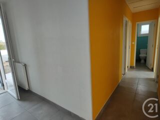  Maison à louer 4 pièces 73 m²