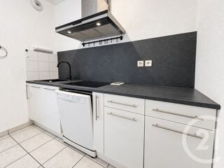 location Appartement - 2 pièce(s) - 54 m² Saint-Quentin (02100)
