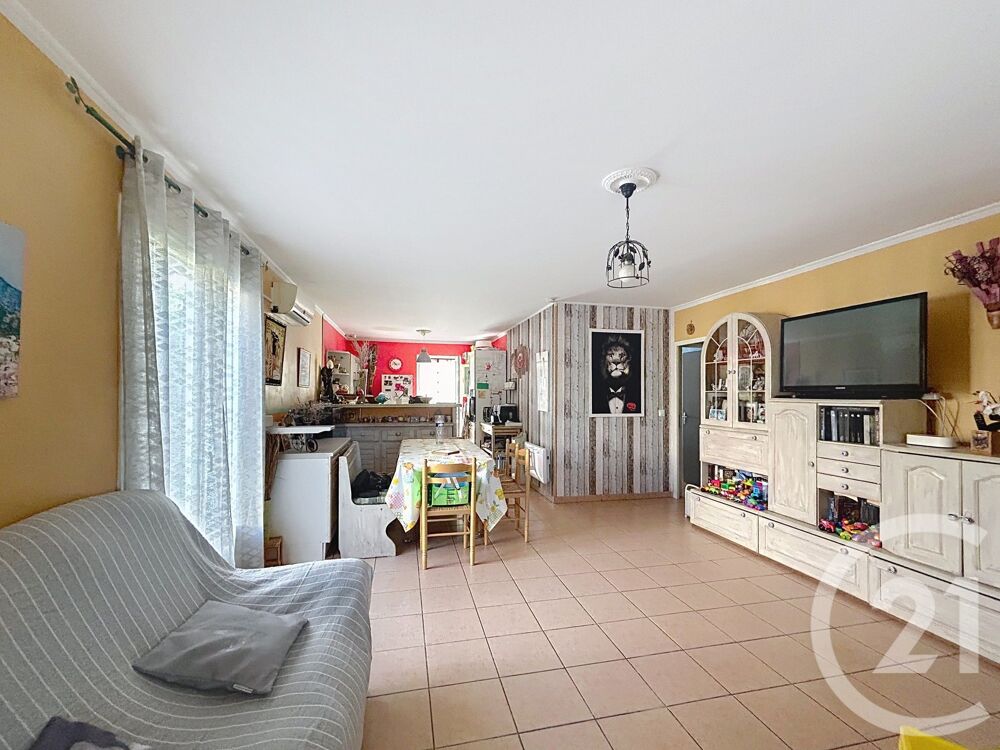 66450 POLLESTRES Maison de plain-pied avec piscine ....
