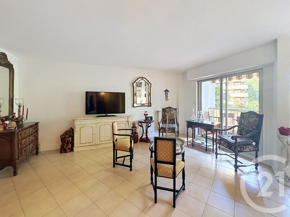 vente Appartement - 1 pièce(s) - 42 m² Mandelieu-la-Napoule (06210)